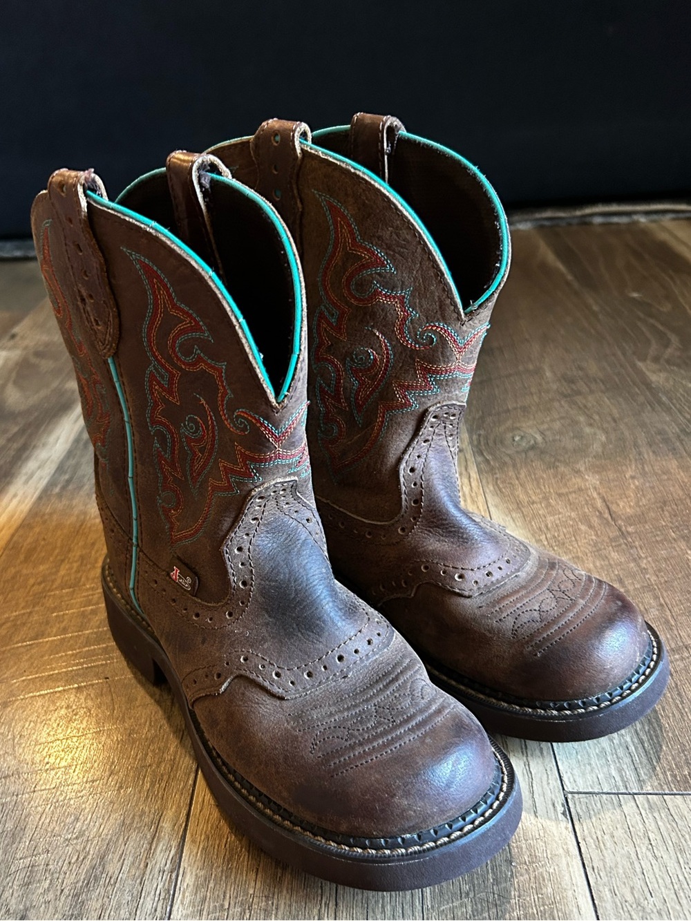 Justin Gypsy boots size 7 very good condition